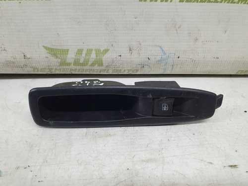 Buton geam spate 829614619r Renault Captur [facelift] [2017 - 2019] 0.9 TCE H4B408