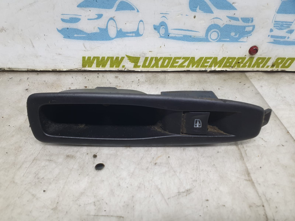 Buton geam spate 829614619r Renault Clio 4 [2012 - 2020]