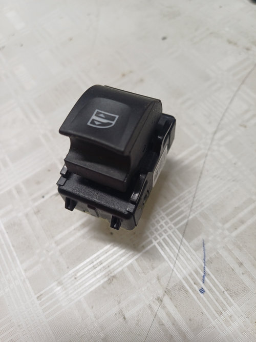 Buton geam stânga spate Dacia Sandero 3 - Benzina 2022, 254118439R