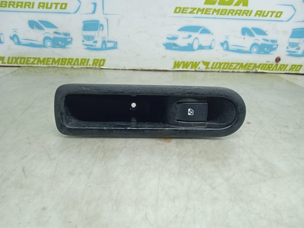 Buton geam stanga spate 156013870 Renault Megane 2 [2002 - 2006] 1.9 dci F9Q800