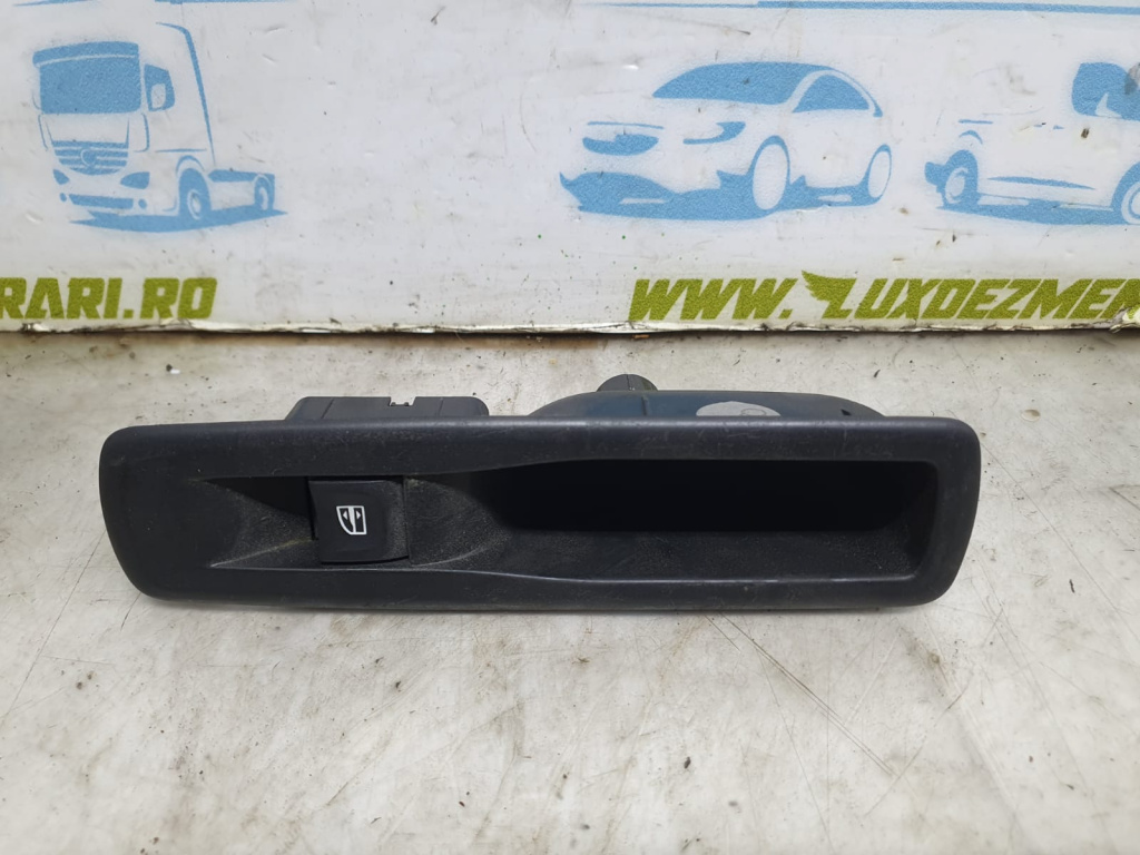 Buton geam stanga spate 82944002r Renault Laguna 3 [2007 - 2011] 1.5 dci K9K780