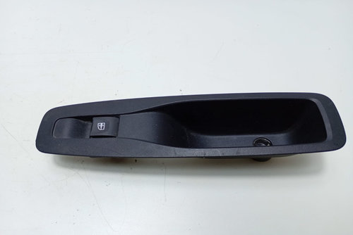 Buton geam stanga spate 829502487R Nissan Qashqai 2 J11 [2013 - 2020]