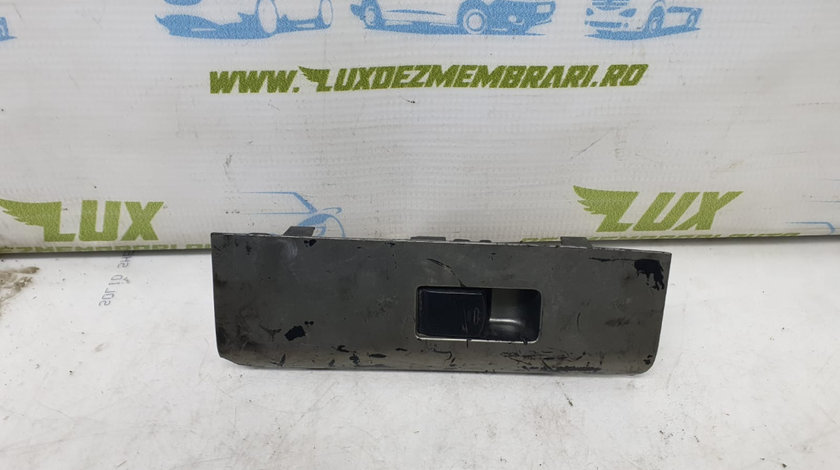 Buton geam stanga spate 82961ea300 Nissan Navara D40 [2005 - 2010]