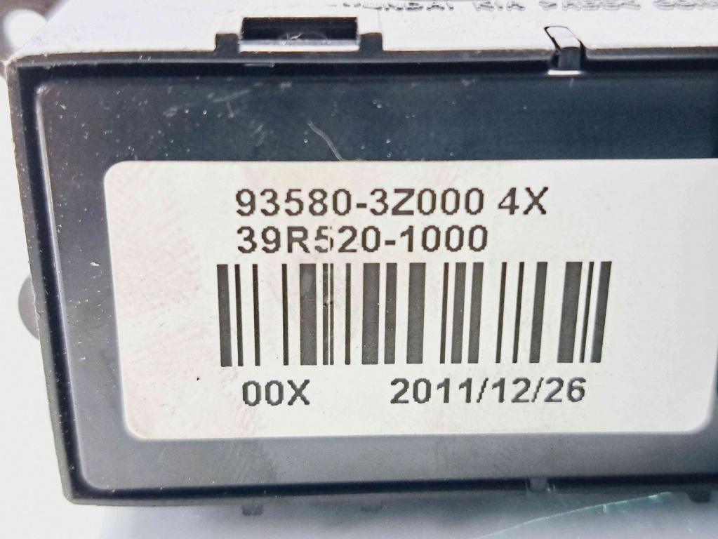 Buton geam stanga spate Hyundai i40 [Fabr 2012-2019] 93580-3Z000