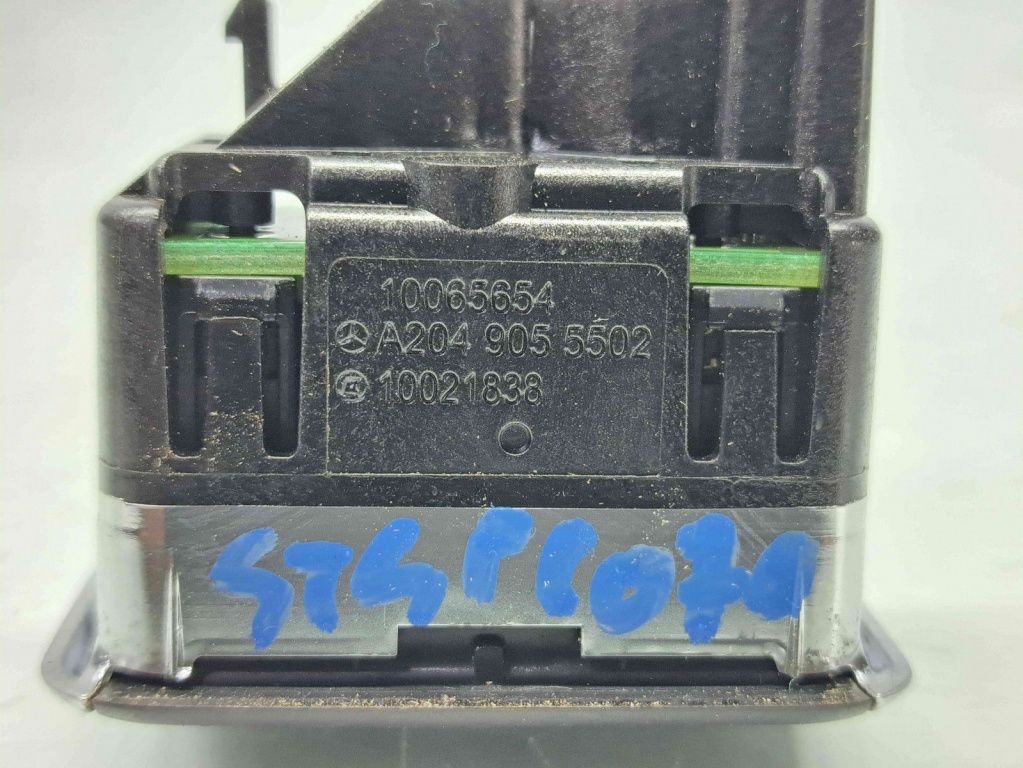 Buton geam stanga spate Mercedes Clasa C (W204) [Fabr 2007-2014] A2049055502