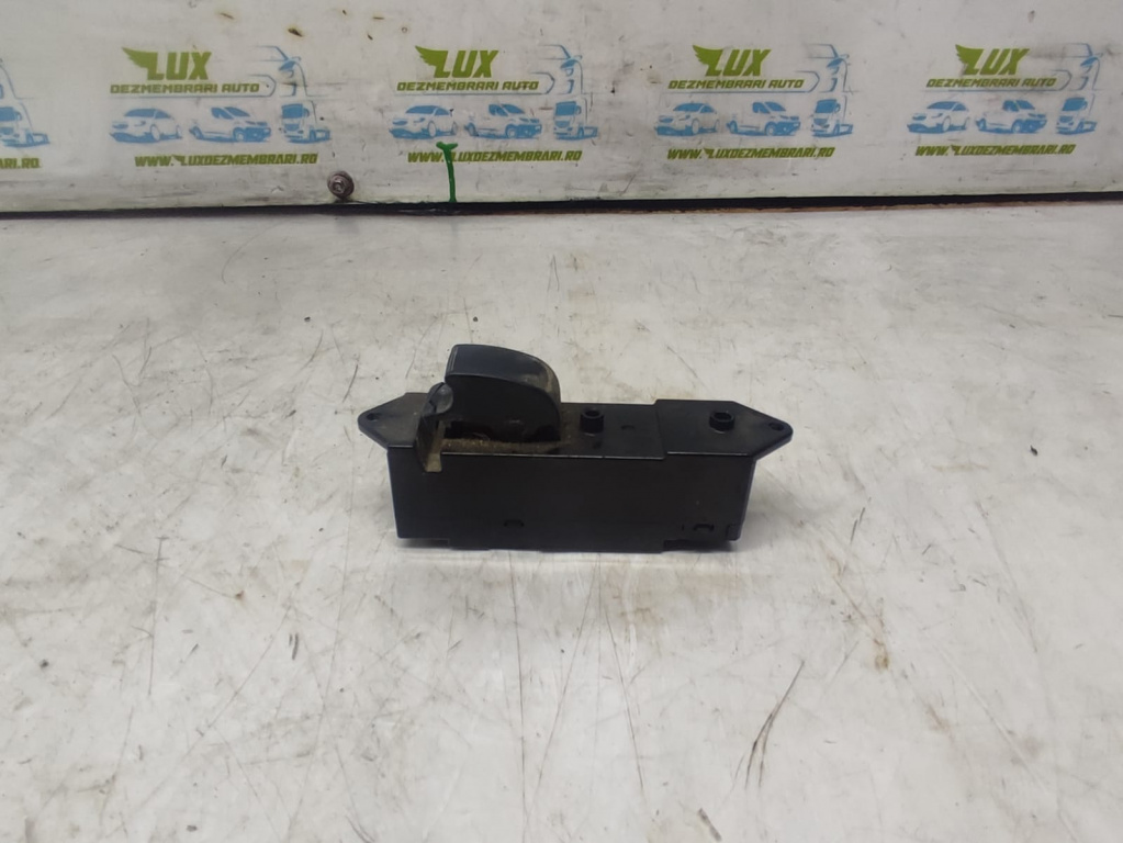 Buton geam stanga spate mr502238 Mitsubishi Outlander [2001 - 2008]