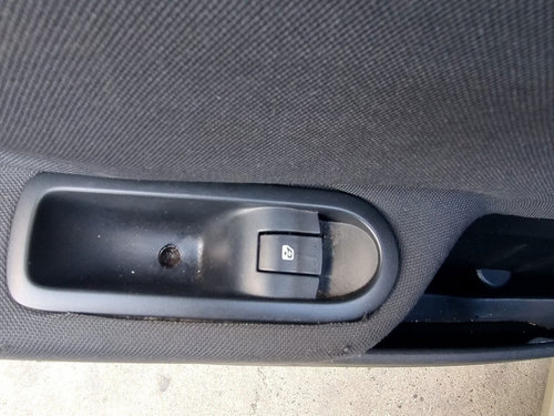 Buton geam stanga spate Renault Megane 2 [Fabr 2002-2008] 1.5 DCI K9K722 60KW / 82CP