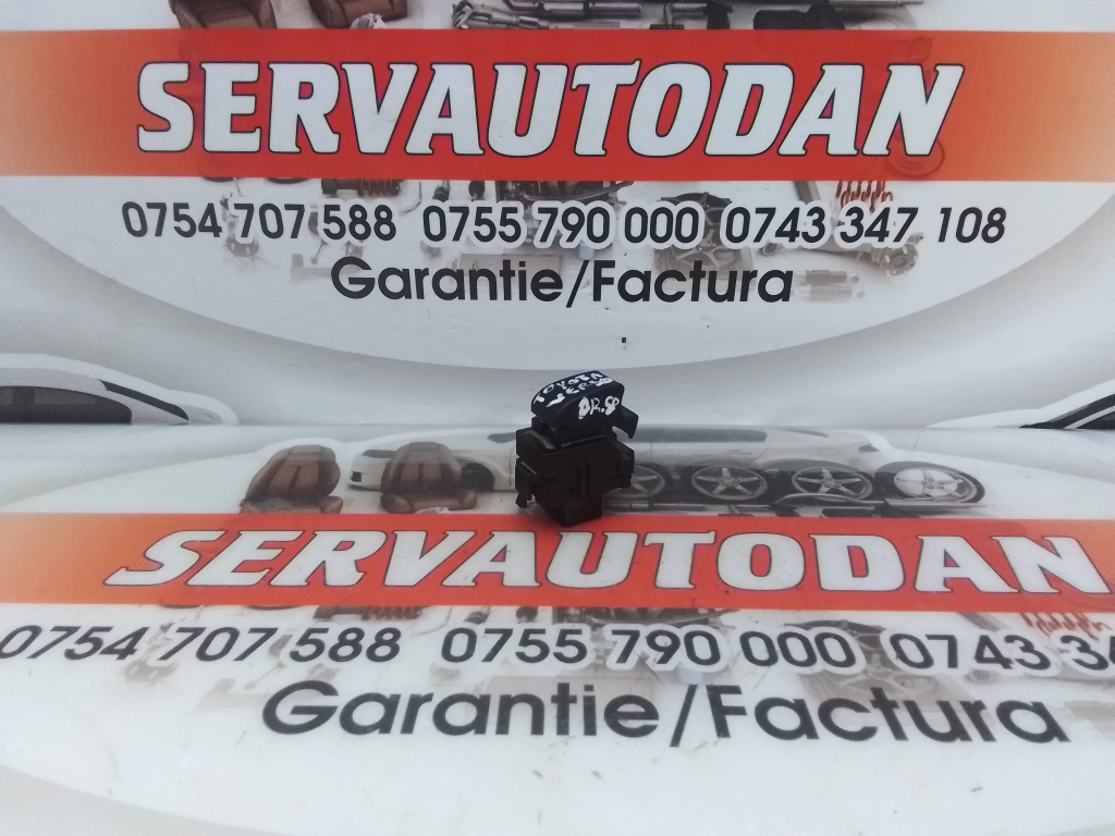 Buton geam Toyota Corolla (2001-2007) 1.8 Benzina 2007