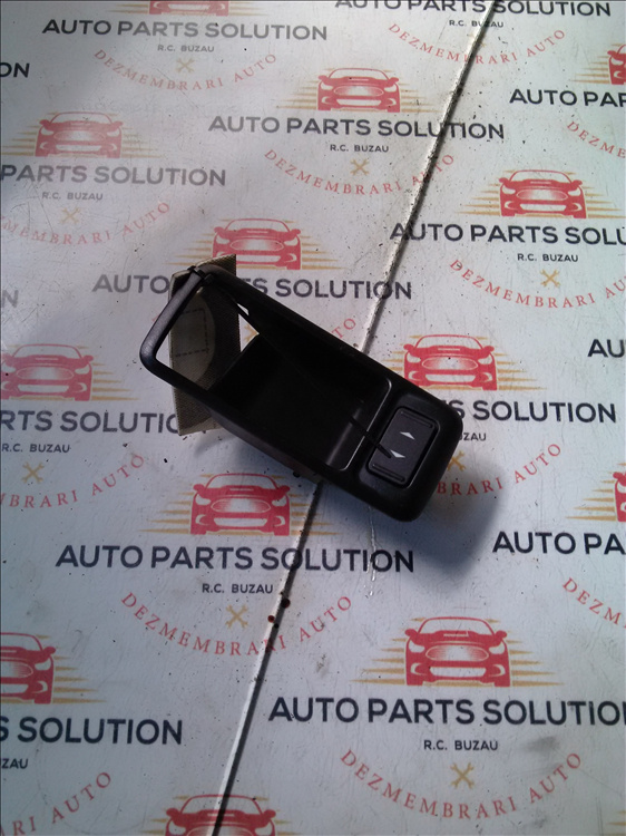 Buton geam usa dreapta fata FORD FOCUS 2 an fabr. 2009