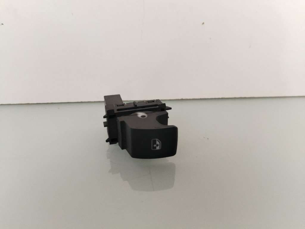 Buton geam usa dreapta fata Skoda Superb 3 5G0959855K