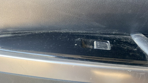 Buton geam usa dreapta spate Mazda CX-7 2.2 MZR -CD , an 2010