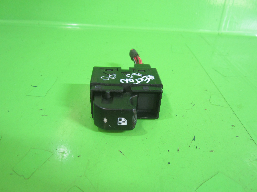 BUTON GEAM USA DREAPTA SPATE SSANGYONG REXTON 4x4 FAB. 2002 - 2006 ⭐⭐⭐⭐⭐
