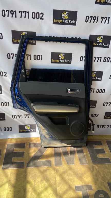 Buton geam usa stanga spate Nissan X-Trail T31 2.0 dCi 4x4 2008