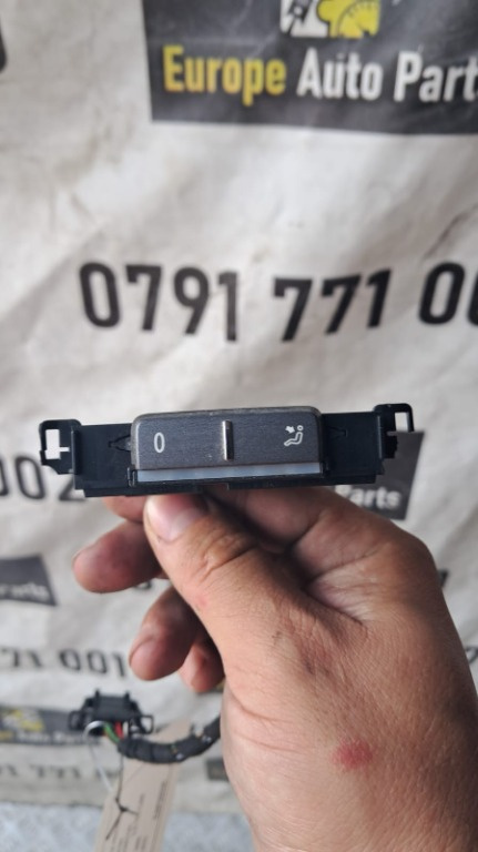 Buton grila aerisire VW Phaeton 3.0 TDI cod motor CAR transmisie automat an 2008 cod 3D0919815L / 3D0919815N