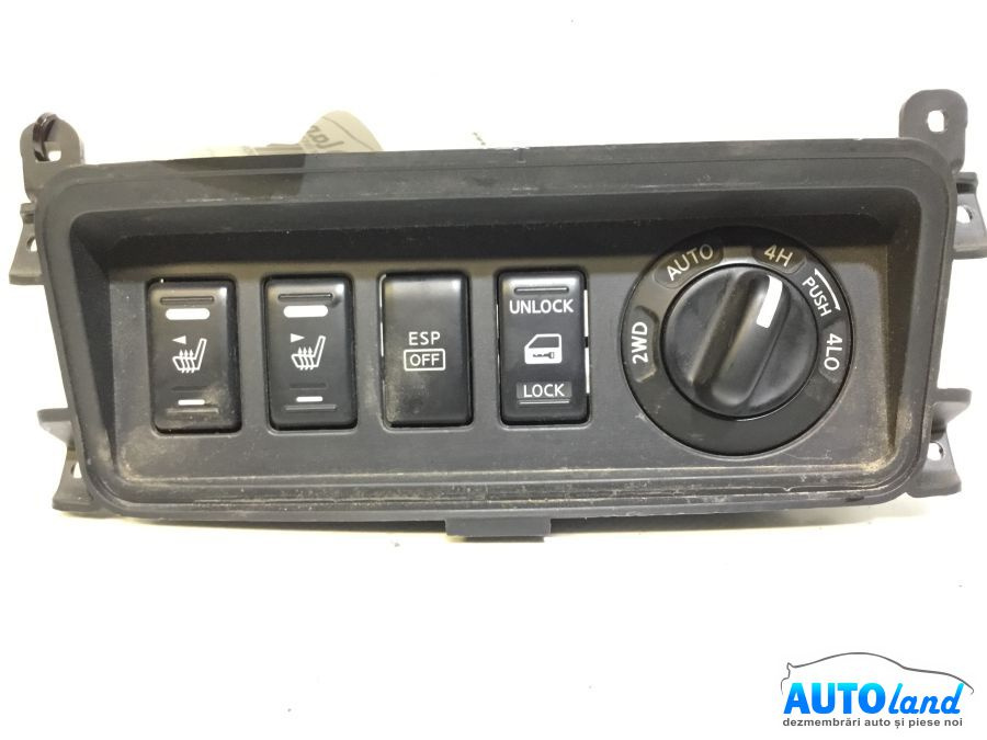 Buton Incalzire in Scaune + Buton 4x4 + Esp Nissan PATHFINDER R51 2005