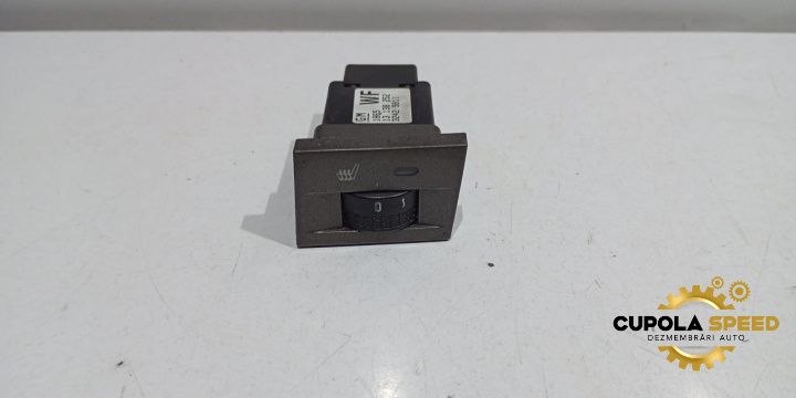Buton incalzire scaun 13138252 Opel Vectra C [2002 - 2005]