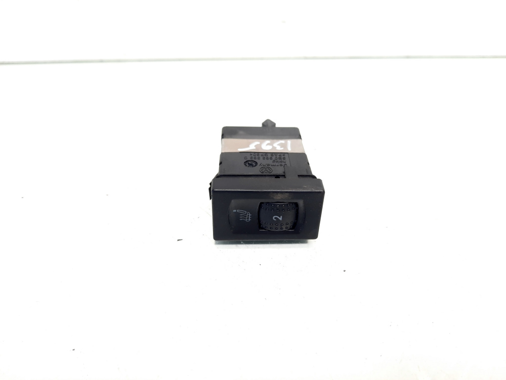 Buton incalzire scaun, cod 3B0963563C, Vw Passat Passat (3B3) (idi:541143)