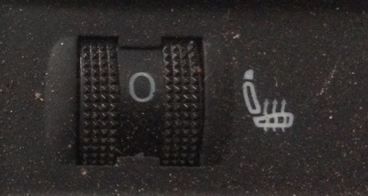 Buton incalzire scaun dreapta Audi A8 D3/4E [2002 - 2005] Sedan 4.2 tiptronic quattro (335 hp) AUDI A8 (4E_) 10.2002 - 07.2010 A8 4.2 QUATTRO 4.2 - BFM
