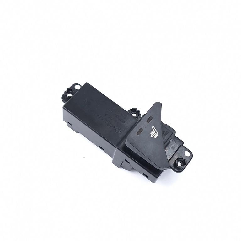 Buton Incalzire Scaun Kia Sportage (Sl) 2010-2015 2.0 Crdi Awd D4Ha Motorina 4912001110, 933303W900Wk