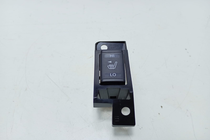 Buton incalzire scaun Nissan Qashqai 2 J11 [2013 - 2020]