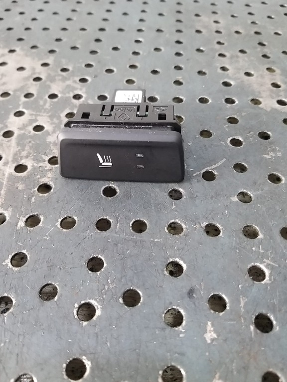 Buton incalzire scaun stanga renault kadjar ha hl 255009216rb