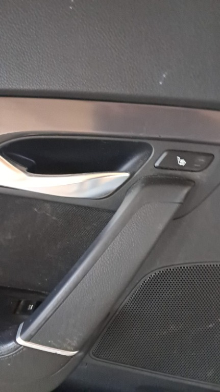 Buton incalzire scaun usa stanga spate Hyundai i40 Combi 1.7 CRDI 2013