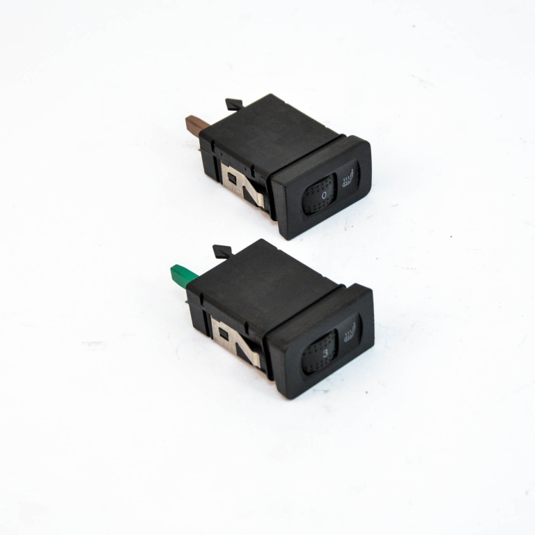 Buton Incalzire Scaun VW BORA (1J) 1998 - 2005 Benzina 1J0963564B, 1J0963563B