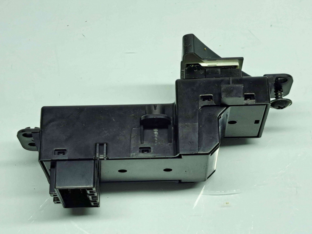 Buton incalzire scaune Kia Sportage III [Fabr 2010-2016] 491201-1110