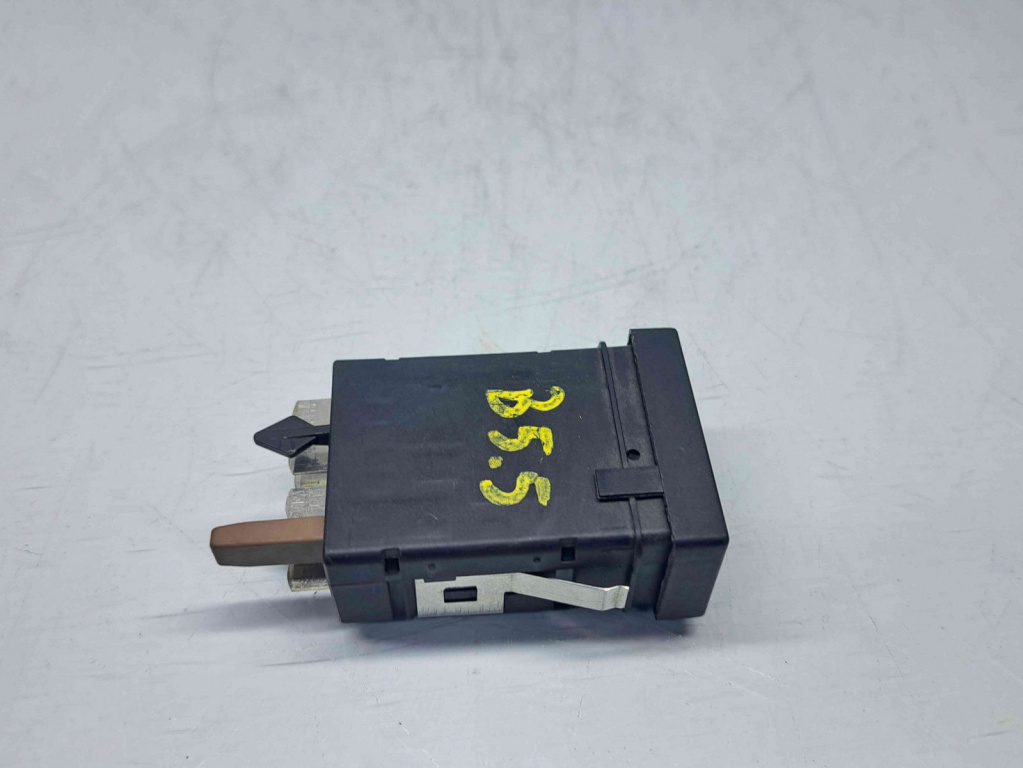 Buton incalzire scaune Volkswagen Passat B5.5 (3B3) [Fabr 2000-2004] 3B0963564C