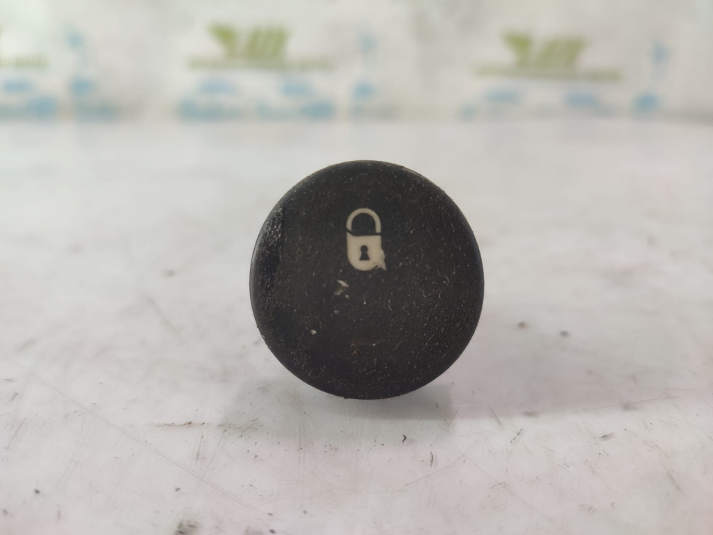 Buton inchidere 96405778XT Citroen C3 [facelift] [2005 - 2009] 1.4 hdi 8HZ