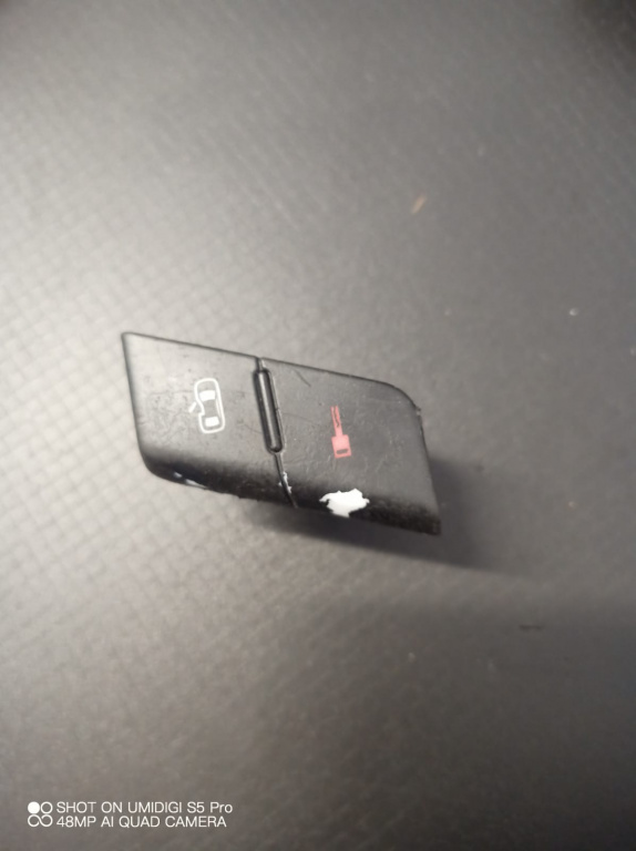 Buton Inchidere Centralizata , Audi COD -8E19621075PR