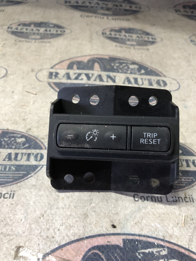 Buton intensitate luminii Nissan Pulsar
