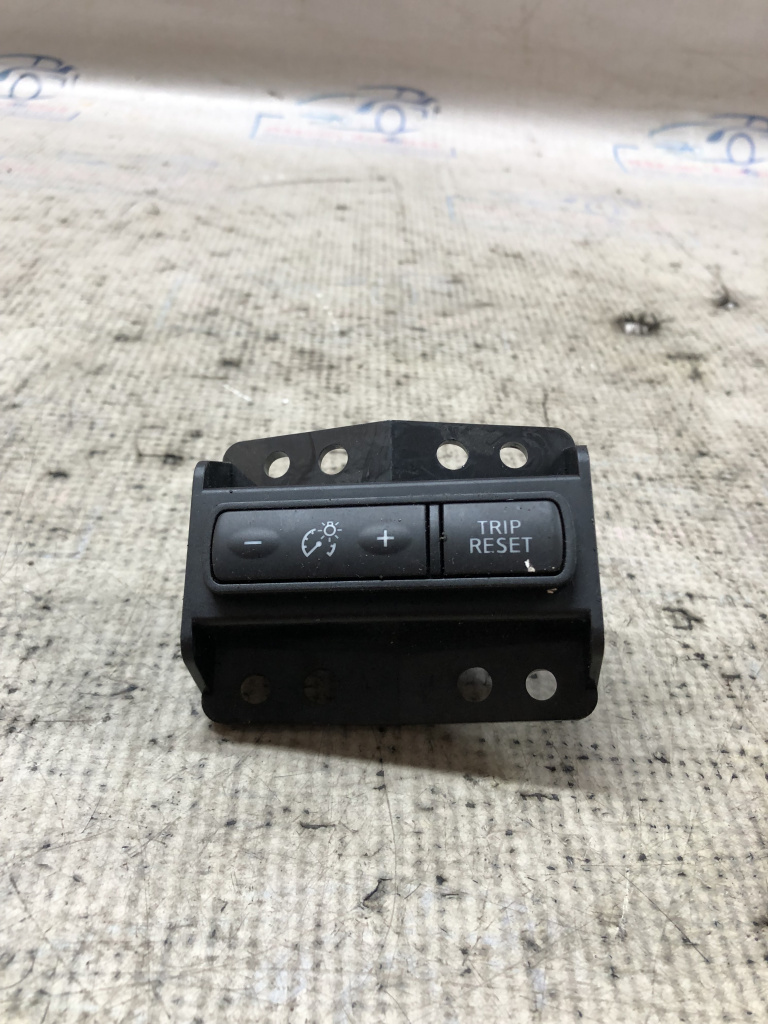 Buton intensitate luminii Nissan Qashqai 2014