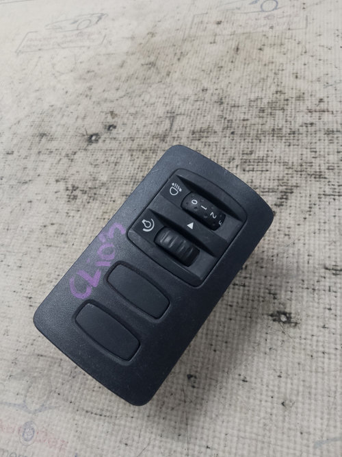 Buton intensitate luminii Renault Clio 3 2011