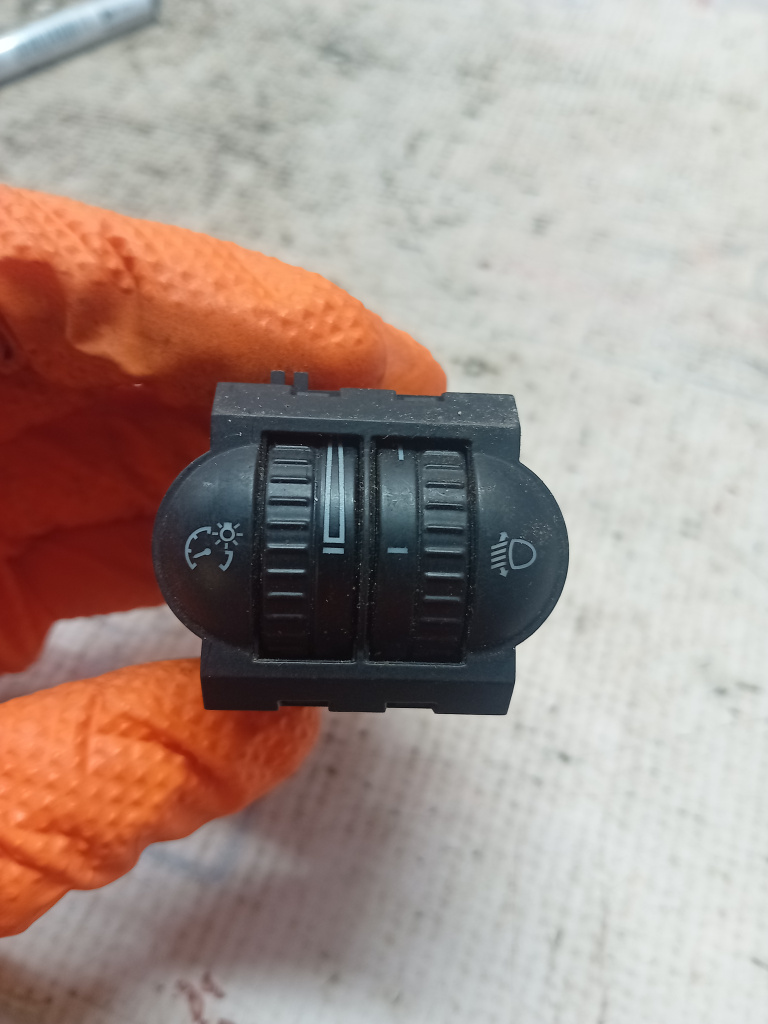 Buton intensitate luminii Volkswagen Eos 2006, 1Q0941333A