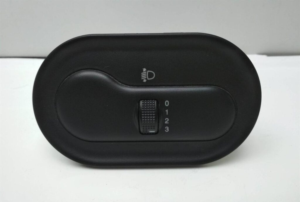 Buton lumini DAEWOO LANOS 3025257M3025257M