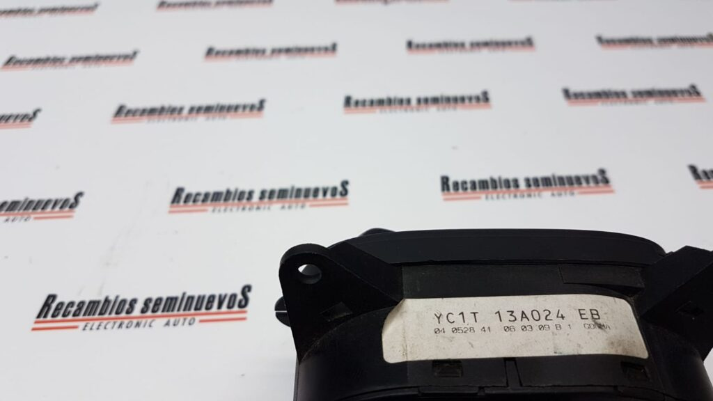 Buton lumini FORD TOURNEO YC1T 13A024 EB / YC1T13A024EBYC1T 13A024 EB / YC1T13A024EB