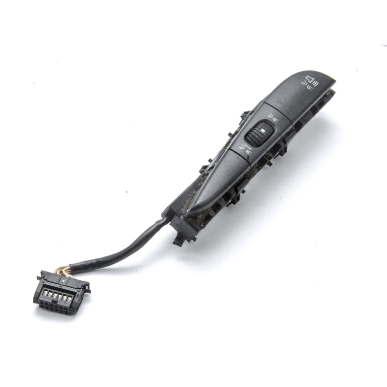 Buton Mercedes-Benz E-Class (W211) 2002-2009 E 320 Cdi (211.026) Om 648.961 Motorina Switch 2118201810, 211 820 18 10, A 211 820 18 10, A2118201810, 03751310, 03 7513 10