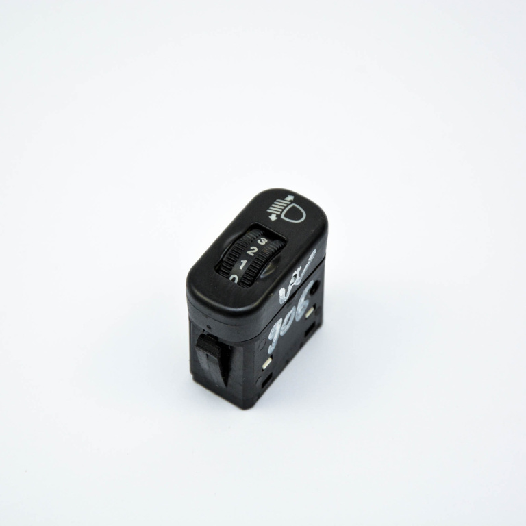 Buton Mercedes-Benz SPRINTER (W906) 2006 - 2018 Motorina 0005445931, A0005445931