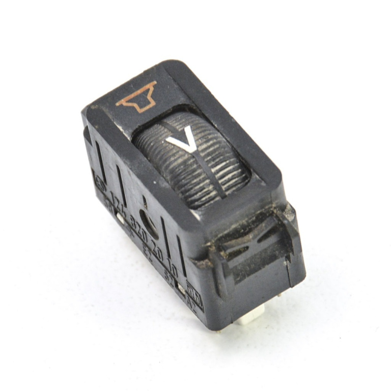 Buton Mercedes-Benz W124 1993-1995 260E 103.940 Benzina 1248202010, 124 820 20 10, A 124 820 20 10, A1248202010