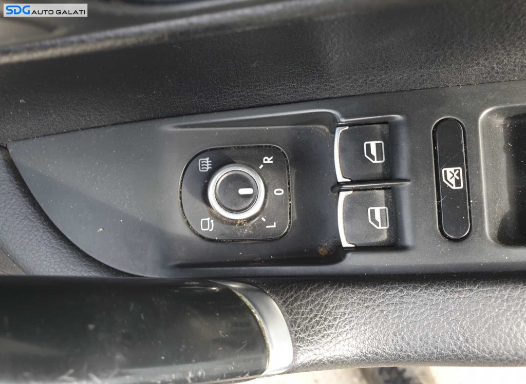 Buton Oglinzi cu Pliere Rabatare Volkswagen Passat CC 2008 - 2012 Cod Culoare LB9A [C6518]