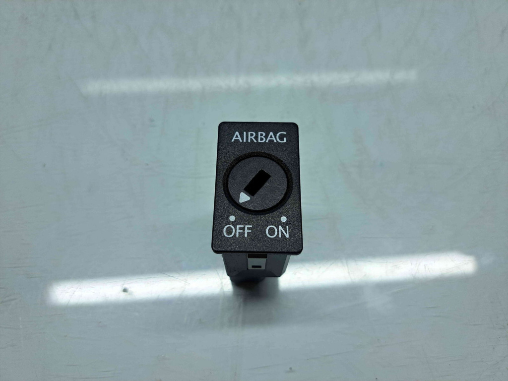 Buton ON/OFF airbag Audi A6 (4G2, C7) [Fabr 2012-2017] 5P919237C