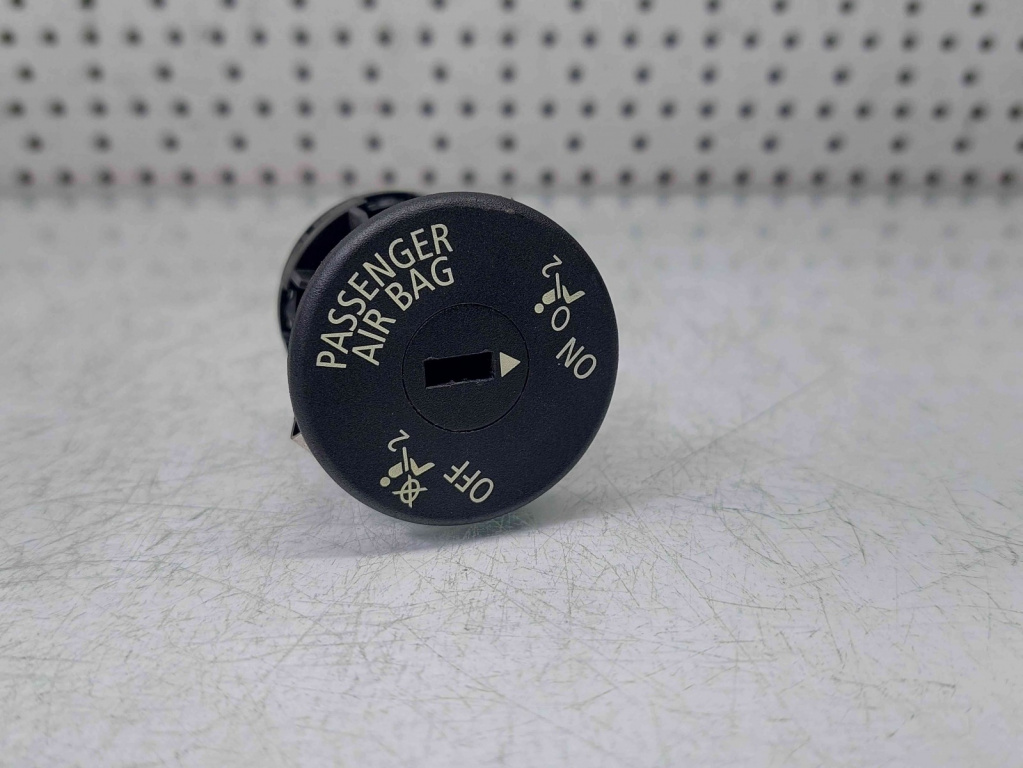 Buton ON/OFF airbag Bmw 5 (F10) [Fabr 2011-2016] 9196886