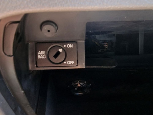 Buton ON/OFF airbag Volkswagen Golf 5 Variant (1K5) [Fabr 2007-2009] 1.9 TDI BLS 77 KW / 105 CP