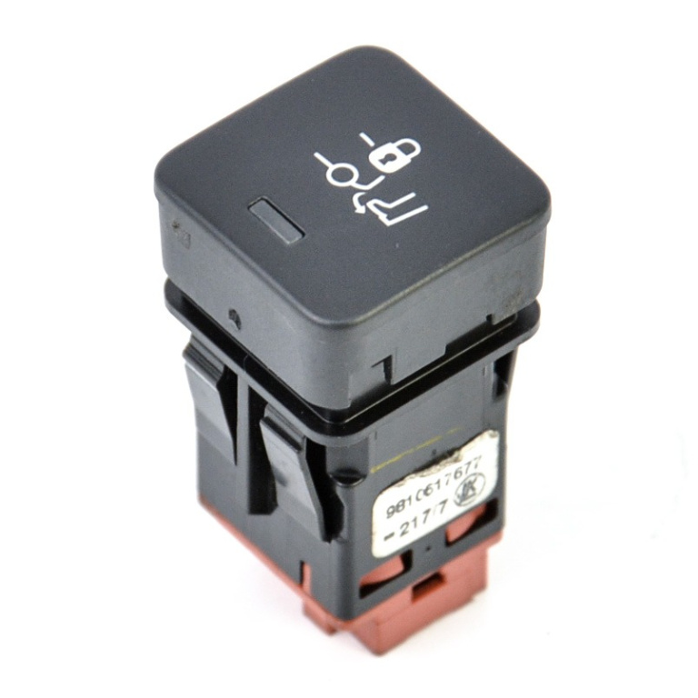 Buton Peugeot 3008 2009 > 2.0 Hdi Hybrid4 Rhc (Dw10Cted4) Hybrid Deschidere Capota Portbagaj / Haion 9810617677, 9810 617 677, 98 106 176 77 Lk