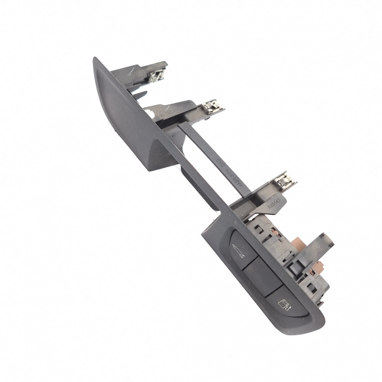 Buton Peugeot 508 2010-2023 2.0 Hdi Hybrid4 Awc Rhc (Dw10Cted4) Motorina Deschidere Capota Portbagaj / Haion Switch 96770584Zd, 03384450100, 1145406X
