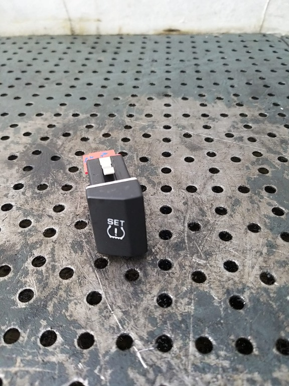 Buton presiune roti skoda superb 2 facelift 3t 3t0927127b