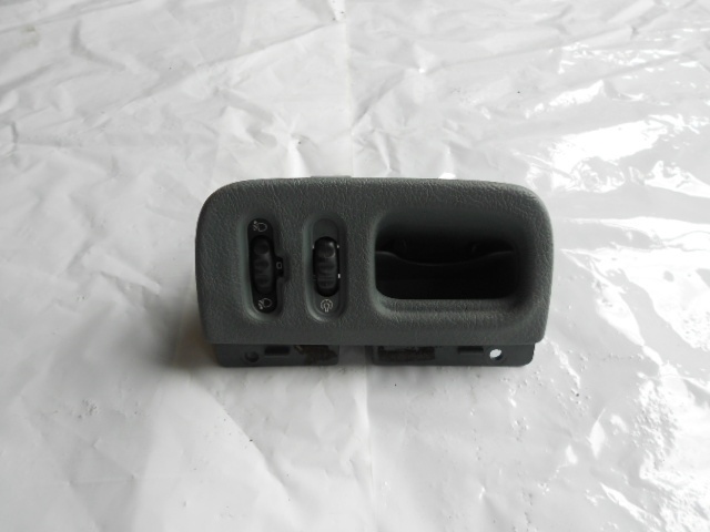 BUTON REGLAJ / COMANDA FARURI RENAULT MEGANE 1 FAB. 1995 - 2002 ⭐⭐⭐⭐⭐