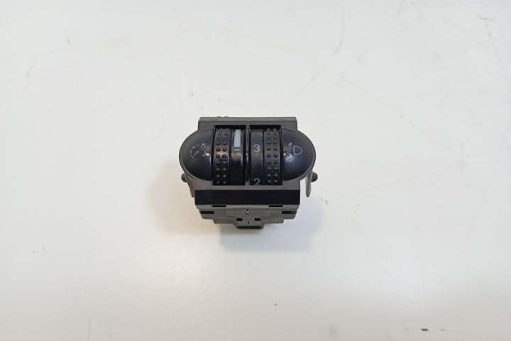 Buton reglaj far 3B0941333C Volkswagen VW Passat B5.5 [facelift] [2000 - 2005]