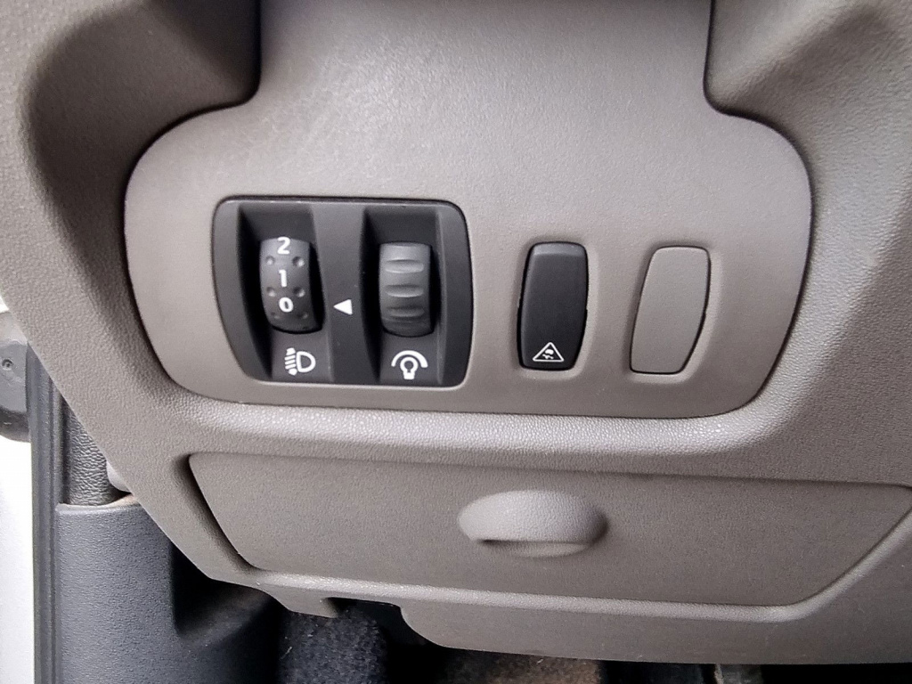 Buton reglaj far Renault Scenic 2 [Fabr 2003-2008] 1.5 DCI K9K734 76KW / 103CP